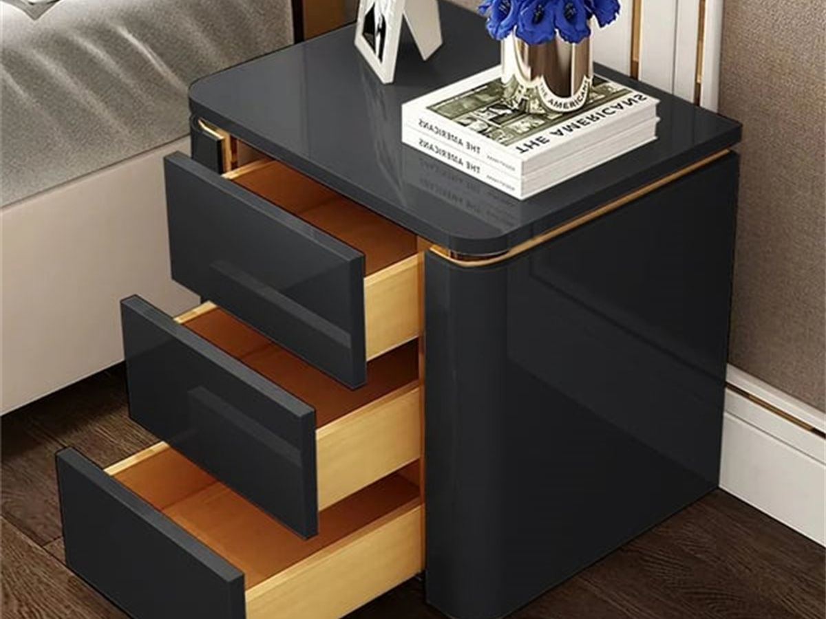 Luxury Hotel Nightstand | High Gloss Lacquer Bedside Table Supplier
