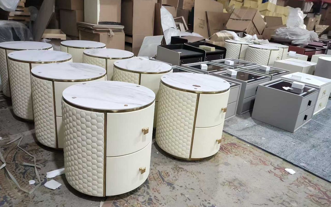 How Importers Choose Bedside Tables That Can Actually Sell